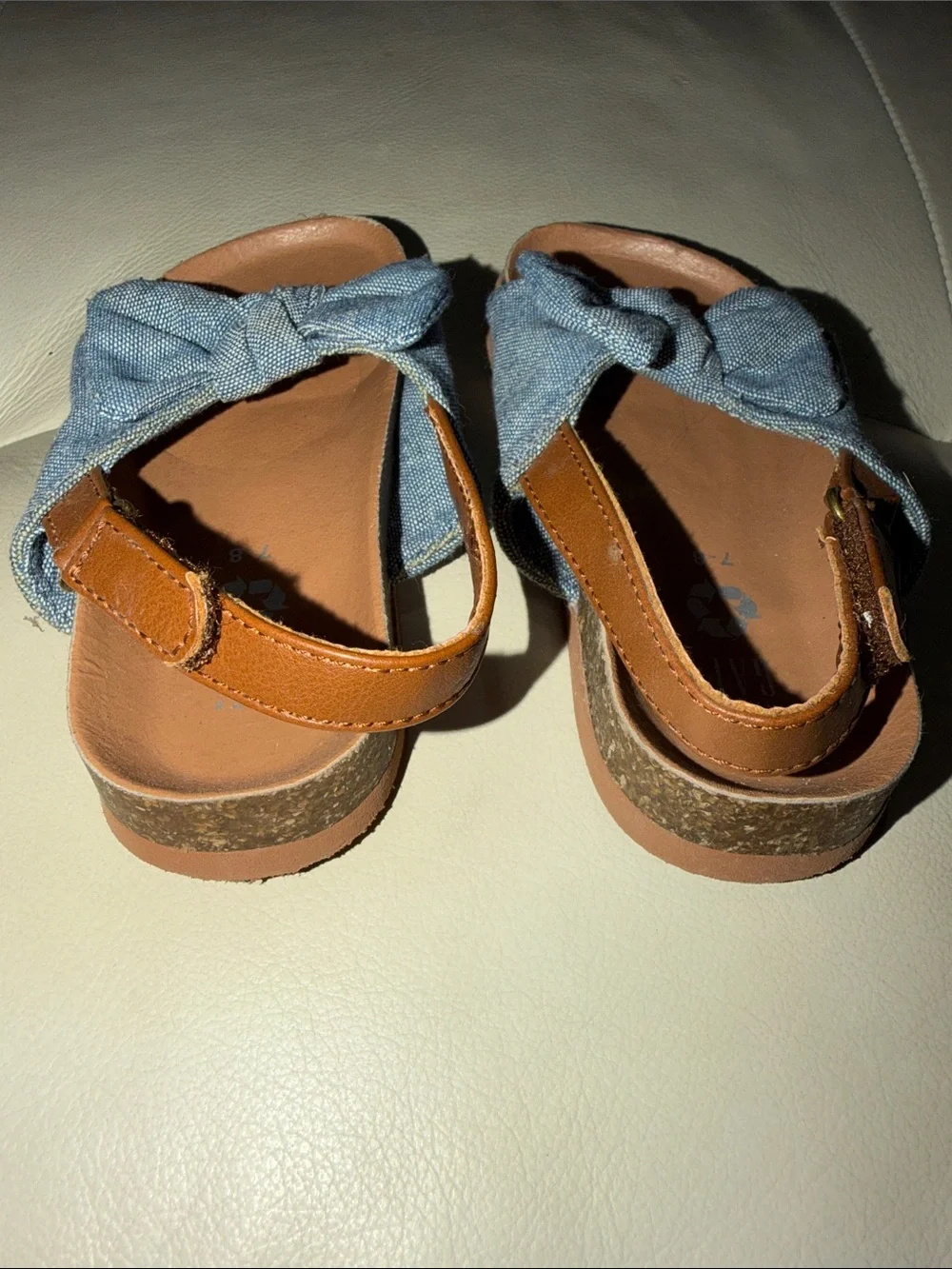 GAP cute sandals